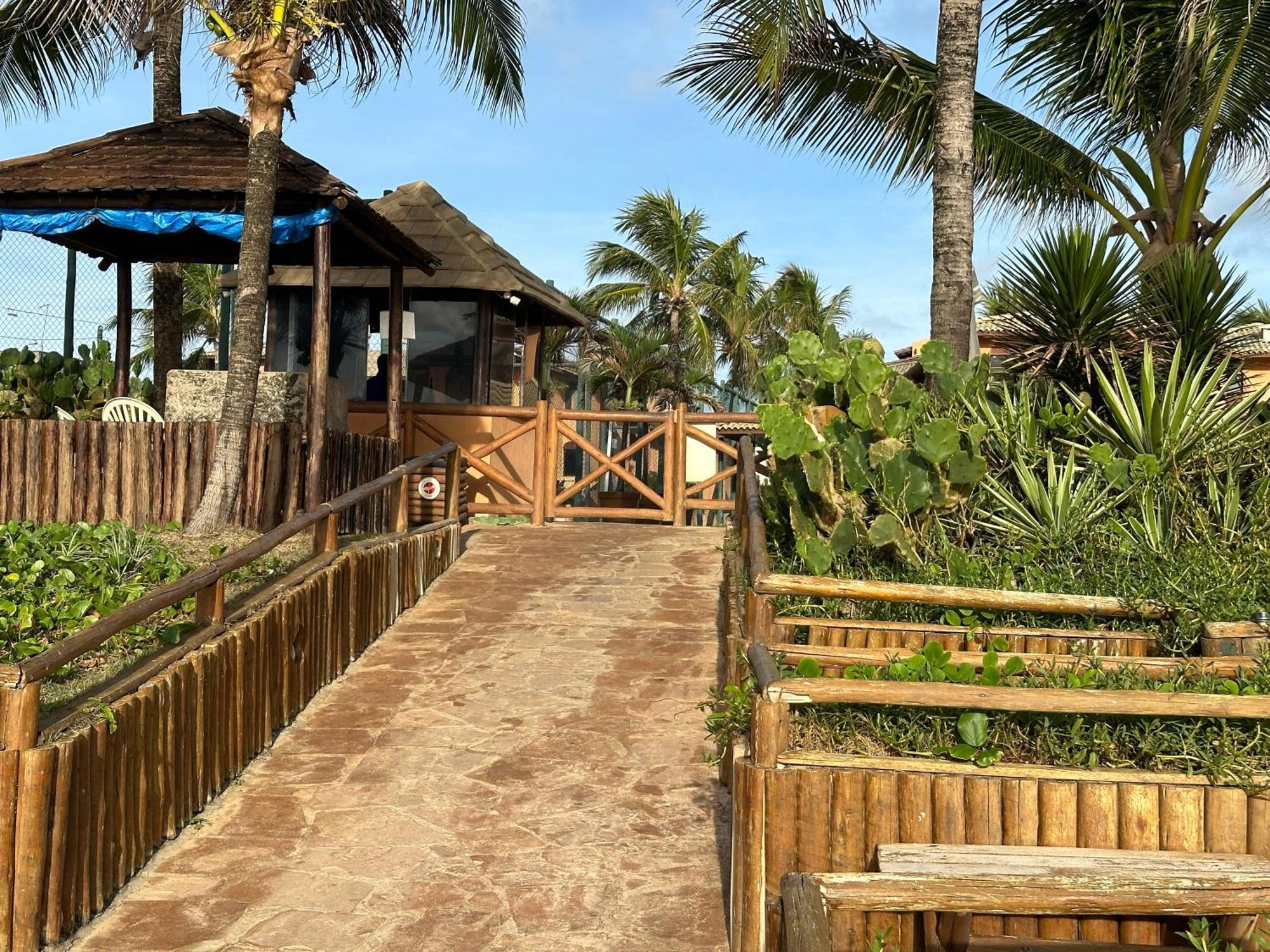 Flat Guarajuba 4 Quartos Terreo A Beira Mar - Pe Na Areia - Governanca Com Arrumadeira E Wi Fi Inclusos Camassari Extérieur photo